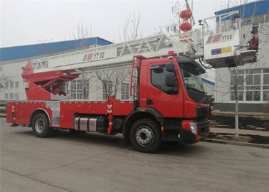 CCC 4745mm Wheelbase 4 × 2 Drive 32m Tinggi Platform Tangga Udara Truk Pemadam Kebakaran