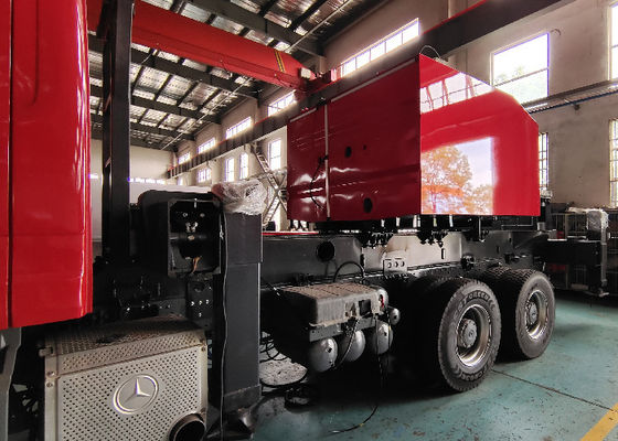 Mesin Diesel 435 Horsepower Aerial Ladder Fire Truck dengan Four Section Ladder